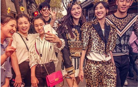 dolce e gabbana significato video cina